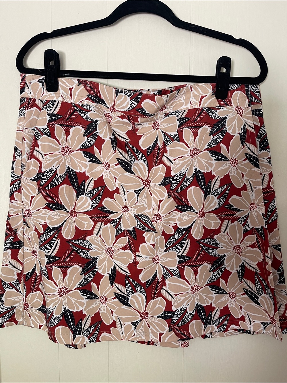 Ripskirt Hawaii red, navy, khaki floral A-Line wrap Skirt with pockets!